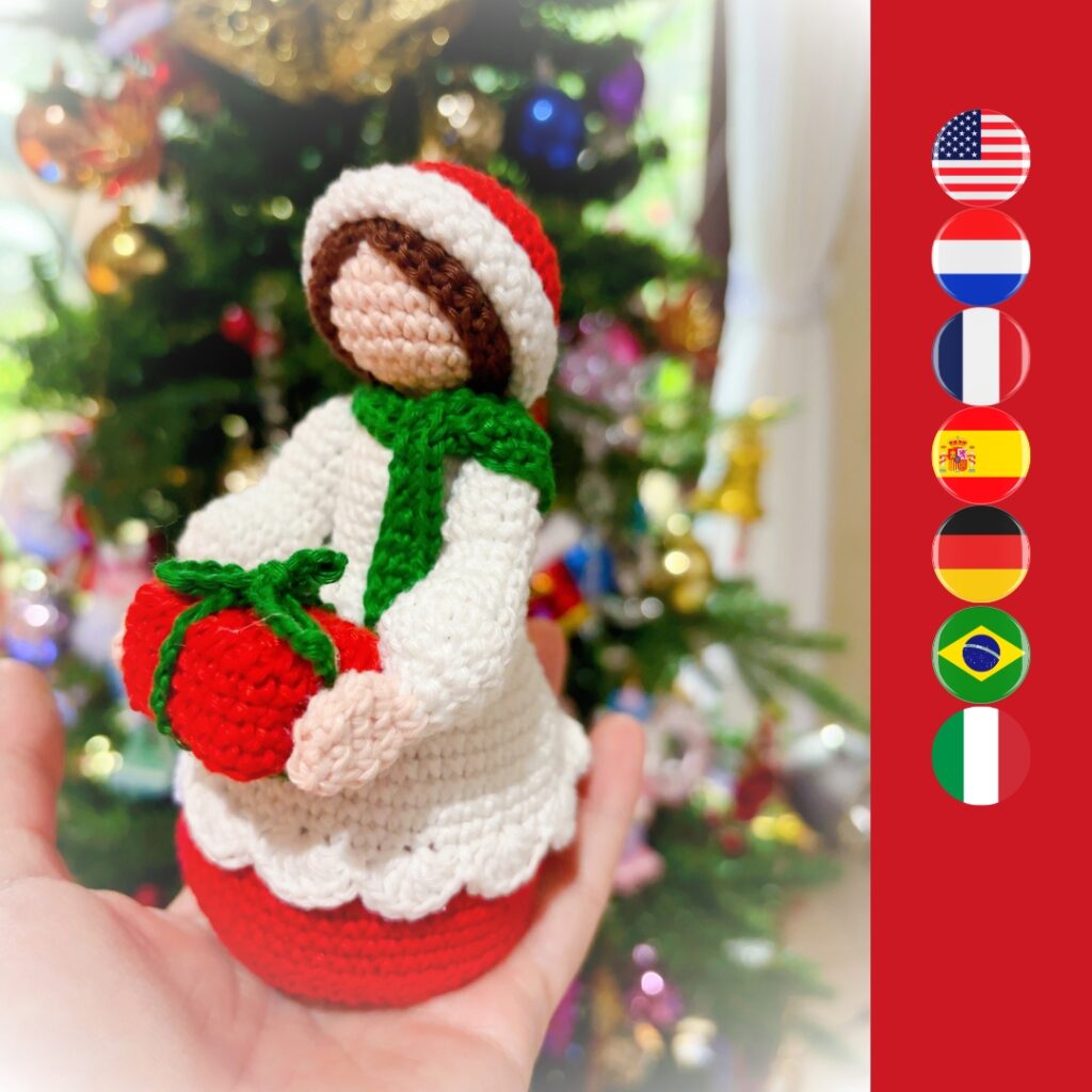 crochet Christmas lady doll