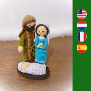 crochet Mary, Joseph and Jesus, crochet holy family, crochet nativity