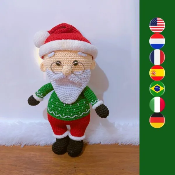 crochet Santa in green sweater