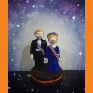 crochet king Willem-Alexander and Queen Maxima