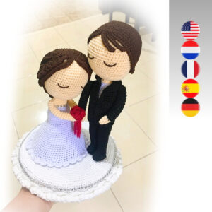 crochet bride and groom