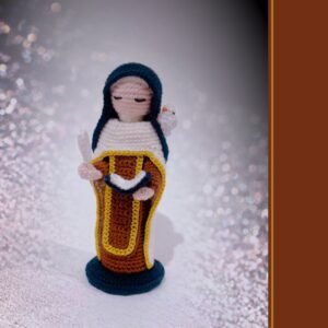 crochet version of St Clara and St Teresa of Avila