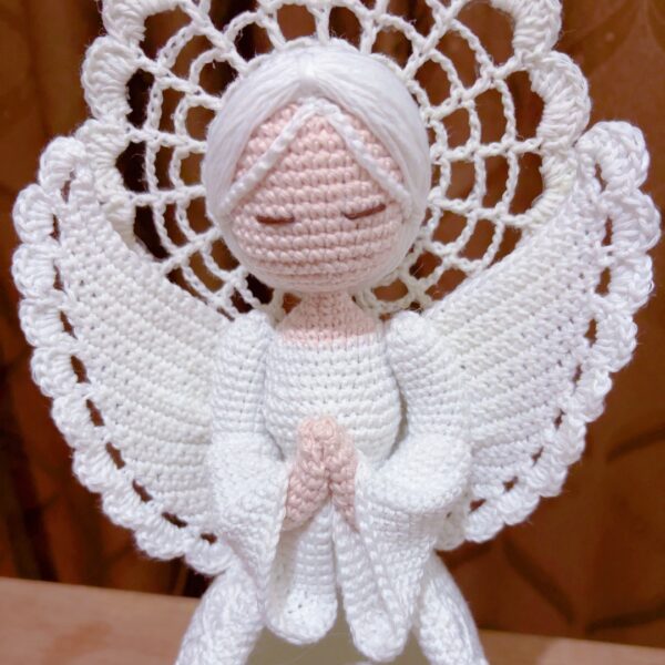 crochet Christmas angel with mini nativity set