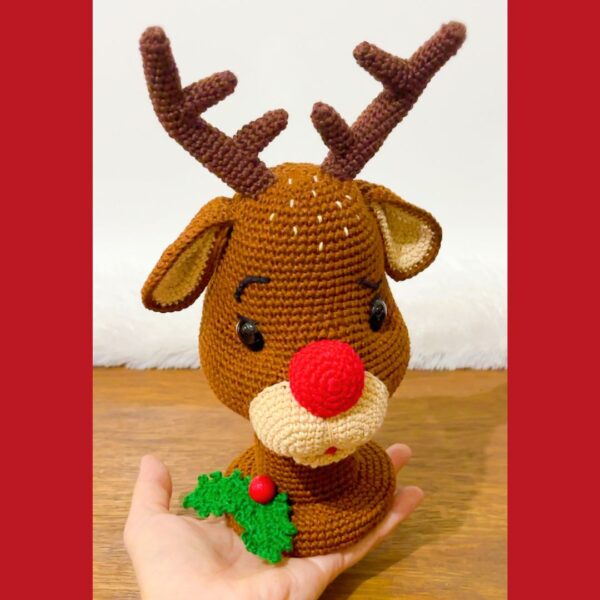 Crochet reindeer