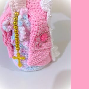 crochet version of Our Lady of the Roses, crochet lady Rosa Mistica