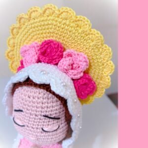 crochet version of Our Lady of the Roses, crochet lady Rosa Mistica
