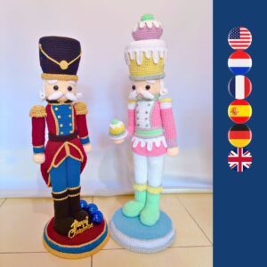 crochet Christmas nutcrackers