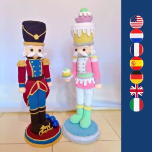 Cascanueces navideños de ganchillo
