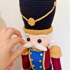 crocheter des casse-noisettes de Noël