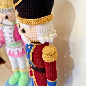 crocheter des casse-noisettes de Noël