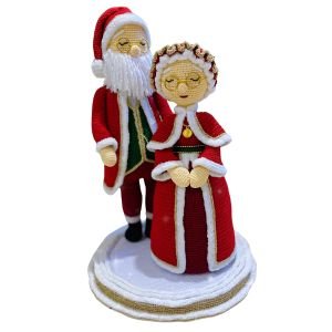 Santa & Lady Christmas crochet Santa Claus doll and a crochet Mrs Claus doll